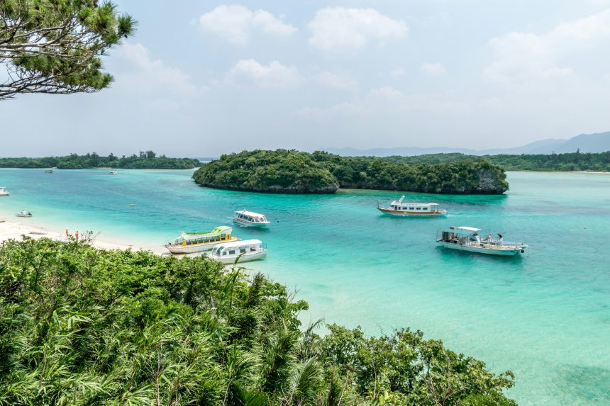 Snorkeling and Diving Experience in Okinawa